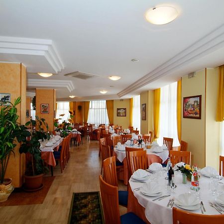 Grand Eurhotel Montesilvano Marina エクステリア 写真