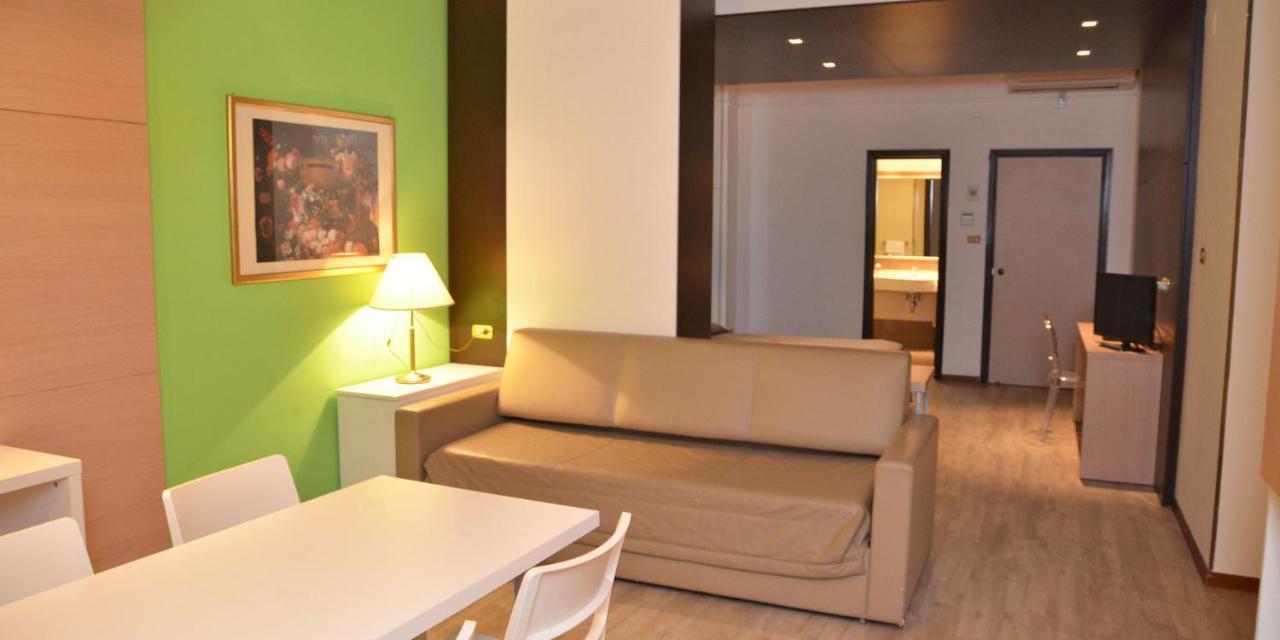 Grand Eurhotel Montesilvano Marina エクステリア 写真