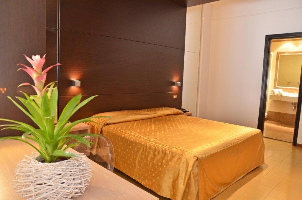 Grand Eurhotel Montesilvano Marina エクステリア 写真