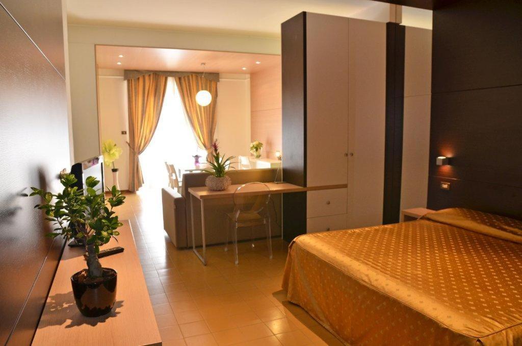 Grand Eurhotel Montesilvano Marina エクステリア 写真