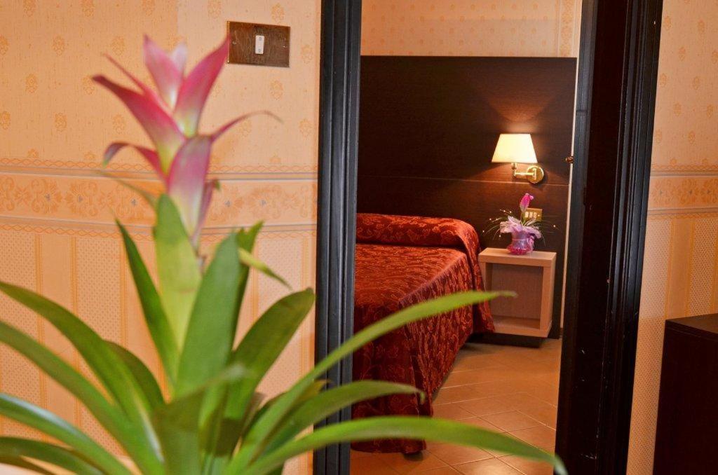 Grand Eurhotel Montesilvano Marina エクステリア 写真