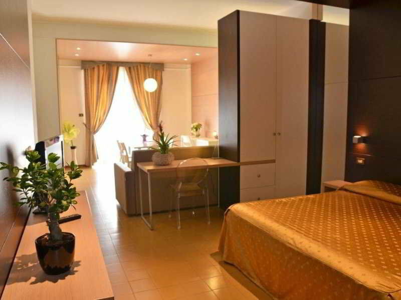 Grand Eurhotel Montesilvano Marina エクステリア 写真